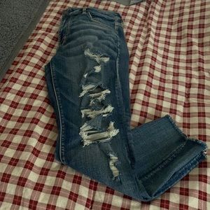 American eagle distressed size 14 jeans